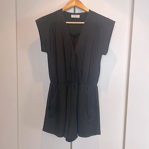 BABATON Aritzia Corbett 100% Silk Black Romper XS
